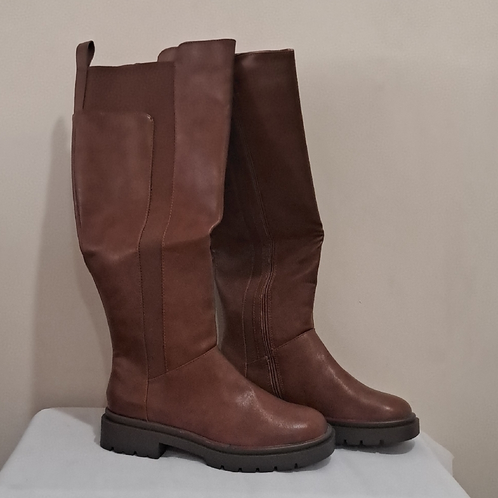 Elegant Brown Winter Boots for Women